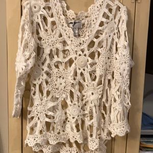 Vintage crochet sweater one size white beautiful beaded excellent preowned m/l
